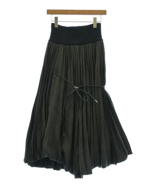 sacai Long/Maxi length skirts silk skirt luxurious