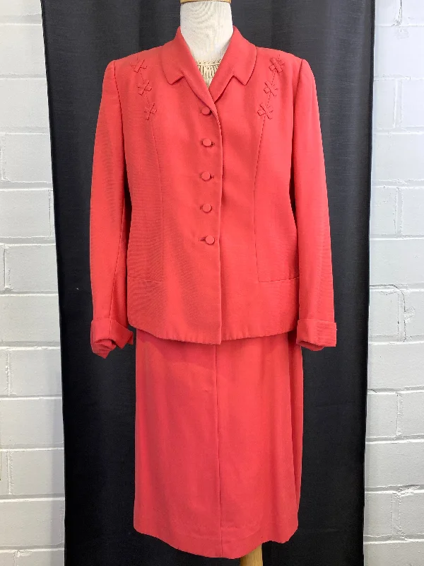 Vintage 1940s Coral Skirt Suit, Small high waist skirt