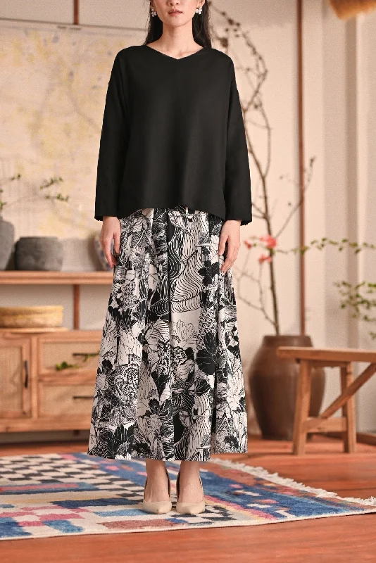 The Heiwa Women A-Line Skirt - Sumi denim skirt durable