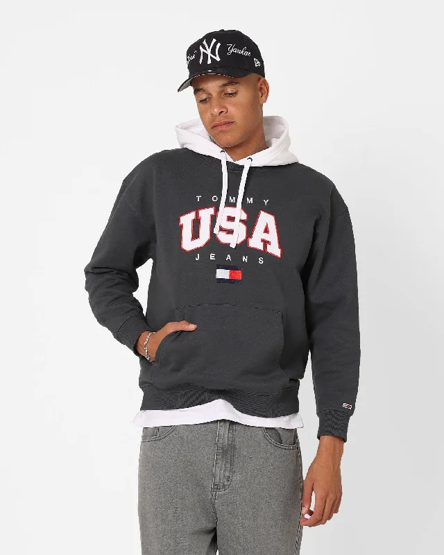 Tommy Jeans Relaxed Modern Sport USA Hoodie New Charcoal Hoodie with Belted Waist Structured Tailored