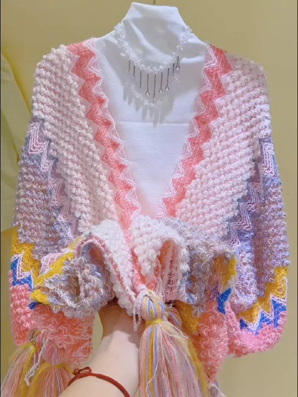 Chevron Patterns Chunky Multicolored Knit Sweater Ribbed Striped Patterned