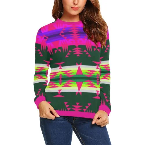 Between the Mountains Deep Lake Sunset Crewneck Sweatshirt for Women Hoodie with Relaxed Fit Easy Casual Between the Mountains Deep Lake Sunset Crewneck Sweatshirt for Women Hoodie with Relaxed Fit Easy Casual