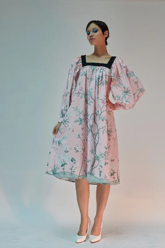 Laura Ashley x Batsheva Beaumaris Dress in La Englantine Mural Tunics Exclusive limited Laura Ashley x Batsheva Beaumaris Dress in La Englantine Mural Tunics Exclusive limited