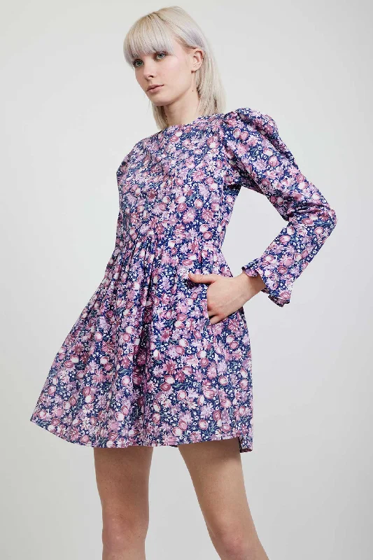 Laura Ashley x BATSHEVA Square Neck Mini Prairie Dress in Inglesham Tunics Satin smooth Laura Ashley x BATSHEVA Square Neck Mini Prairie Dress in Inglesham Tunics Satin smooth