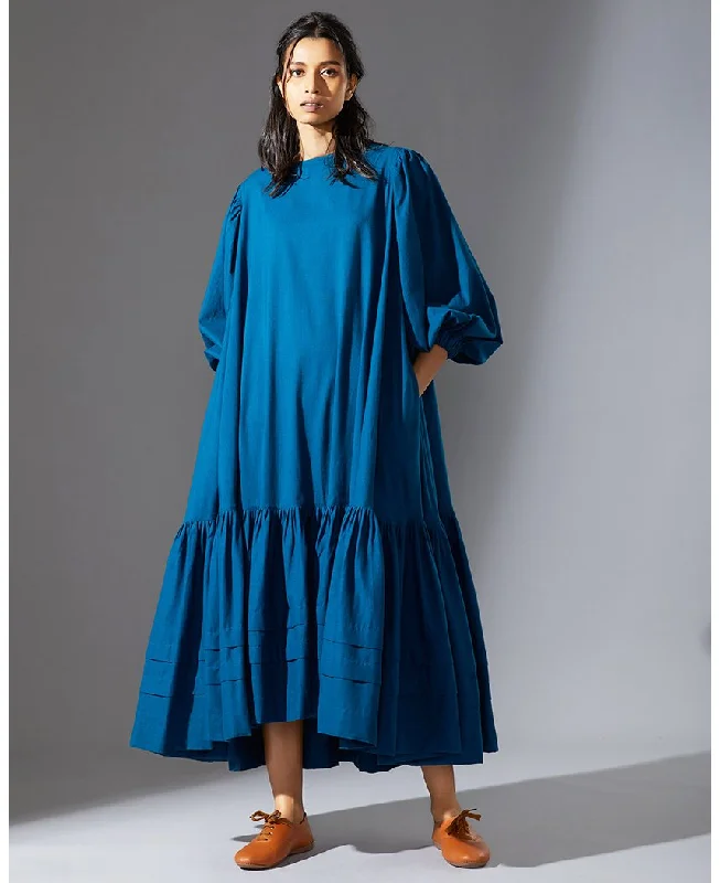 Kaavya Aakar Dress