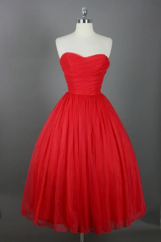 Knee Length Prom Dresses, Red Prom Gown Vintage Prom Gowns Elegant Evening Dress, Cheap Evening Gowns Simple Party Gowns Modest Bridesmaid Dresses, Bridesmaid Gowns Off-the-shoulder Chic Trendy