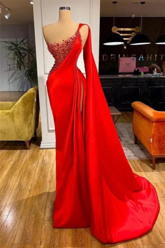 Luxurious  Red Sleeveless Mermaid Evening Dress with Split Pencil Length Work