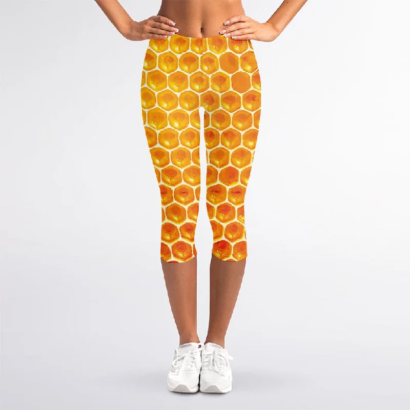 Honey Bee Hive Print Women's Capri Leggings Chic Workout Leggings