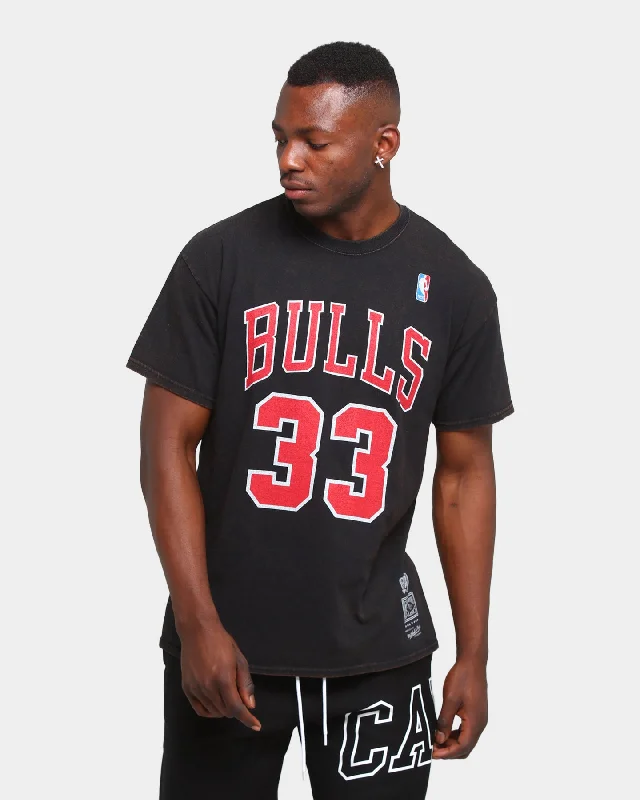 Mitchell & Ness Chicago Bulls Pippen N&N Short Sleeve T-Shirt Black Chenille Fabric Brocade Fabric Lace Fabric Mitchell & Ness Chicago Bulls Pippen N&N Short Sleeve T-Shirt Black Chenille Fabric Brocade Fabric Lace Fabric