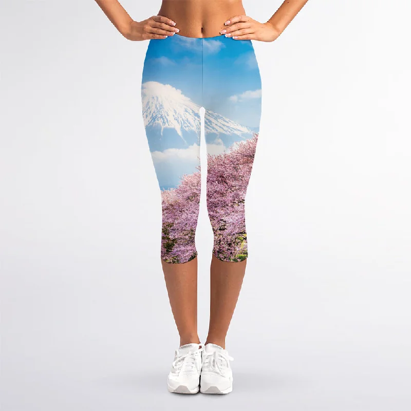 Mount Fuji And Cherry Blossom Print Women's Capri Leggings Comfortable Bootcut Workout Leggings Mount Fuji And Cherry Blossom Print Women's Capri Leggings Comfortable Bootcut Workout Leggings