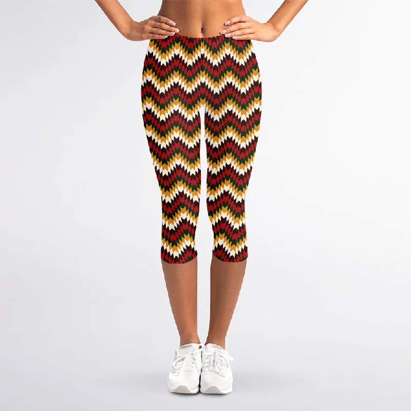 Native American Chevron Tribal Print Women's Capri Leggings Comfortable Classic Yoga Leggings Native American Chevron Tribal Print Women's Capri Leggings Comfortable Classic Yoga Leggings