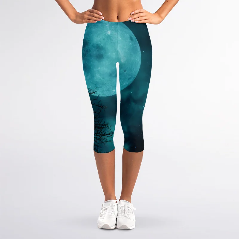 Night Sky And Full Moon Print Women's Capri Leggings Trendy High-Waist Tummy Control Leggings Night Sky And Full Moon Print Women's Capri Leggings Trendy High-Waist Tummy Control Leggings