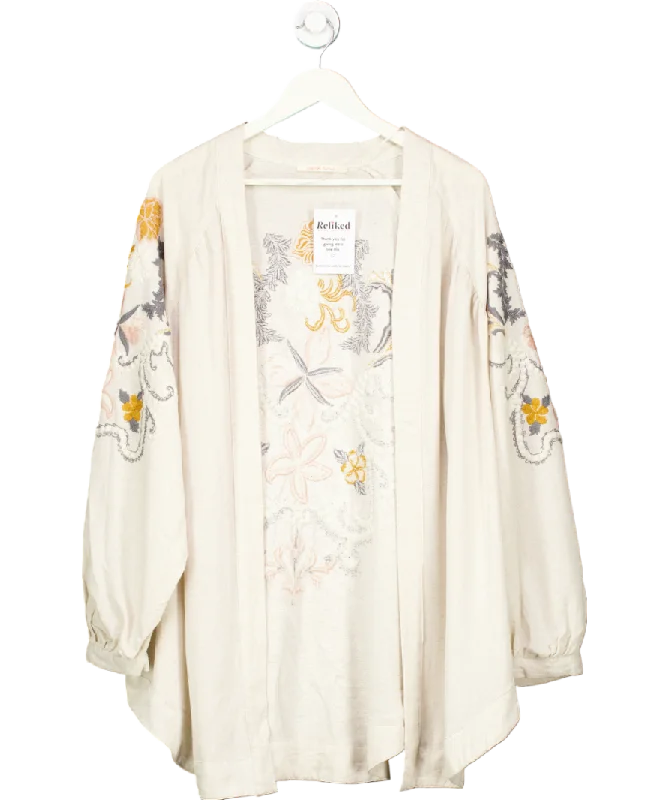 Jan & Nova Beige Floral Embroidered Kimono Shirt One Size Basic T-Shirt Crew Neck Short Sleeve